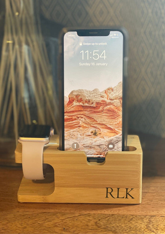 Lua Nova Charging Stations Personalised Initials - Apple Watch and Mobile Charging Station