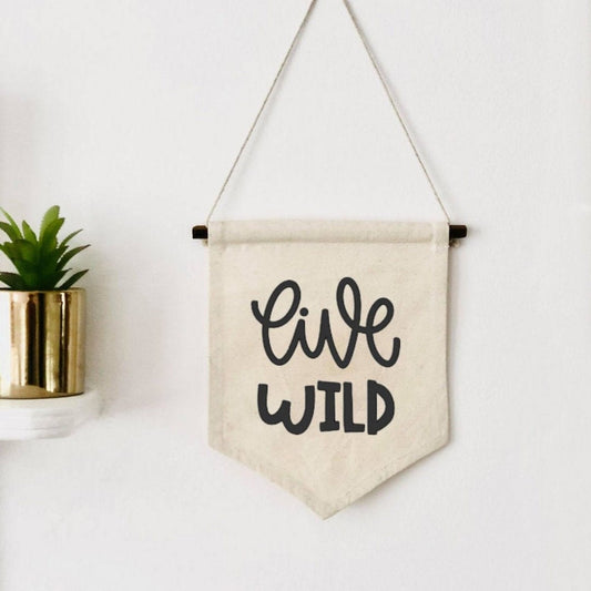 Lua Nova Children's Banners ' Live Wild ' Children's Wall Banner