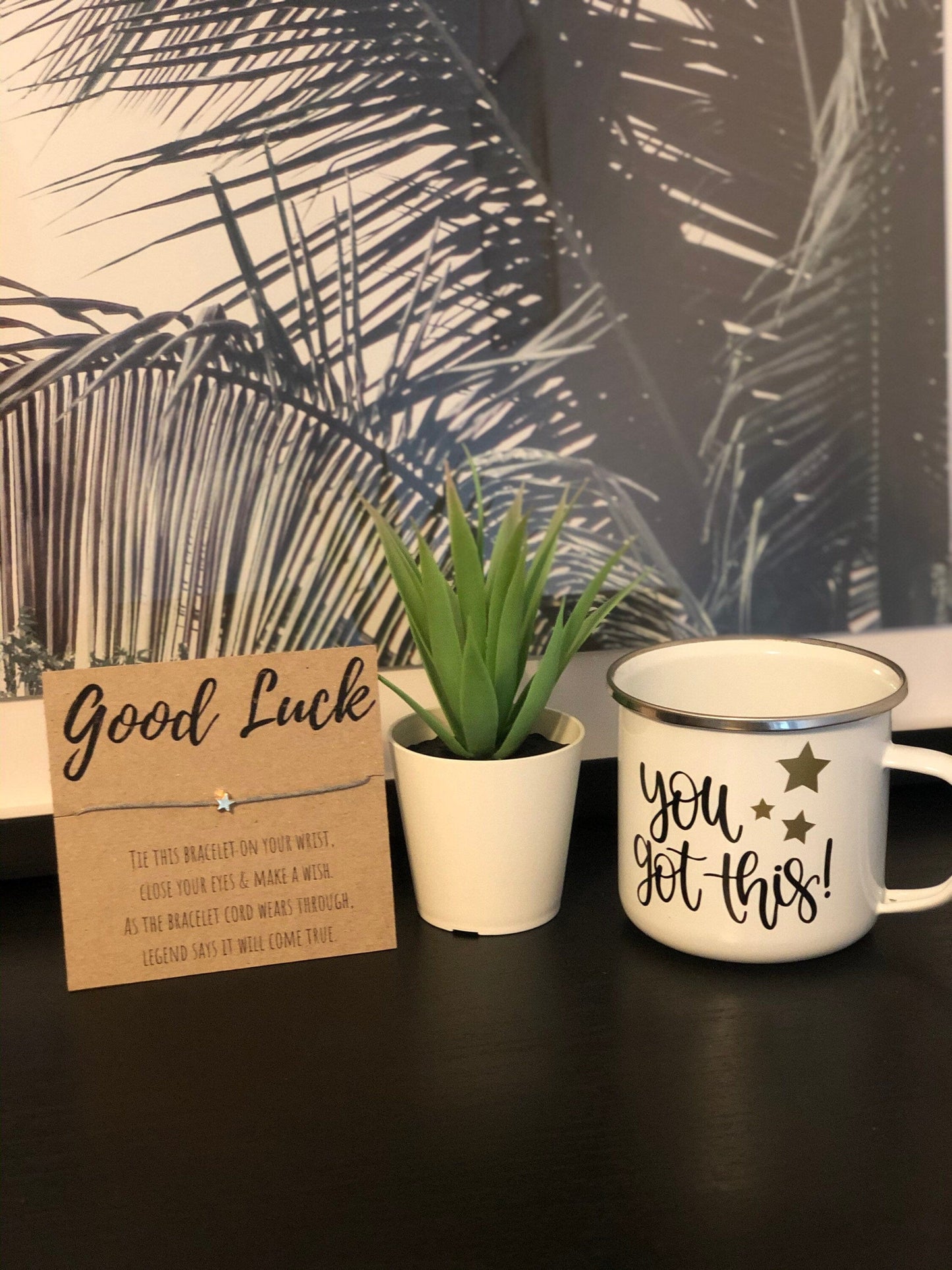 Lua Nova Good Luck Postal Gift Set