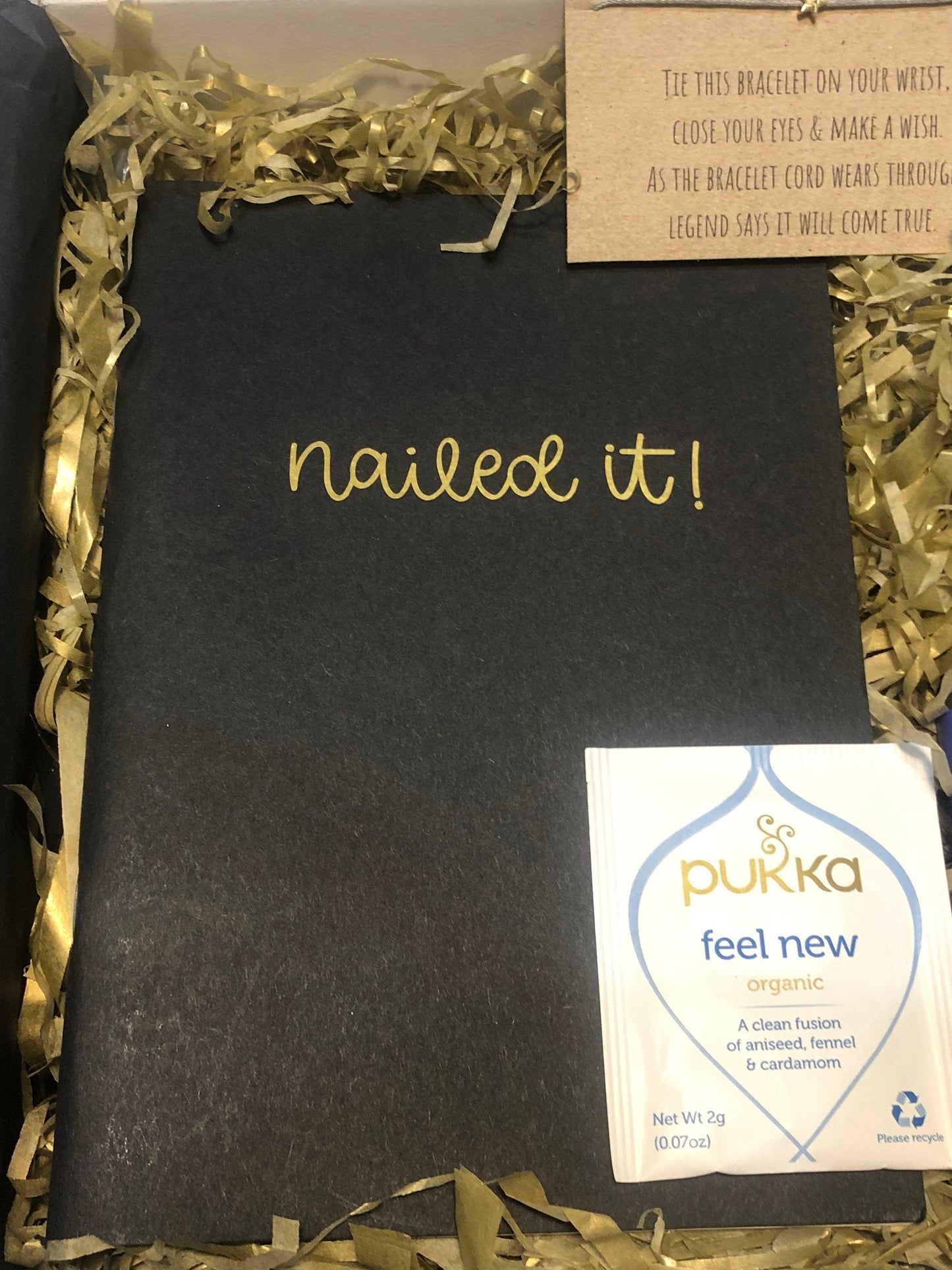 Lua Nova Good Luck Postal Gift Set