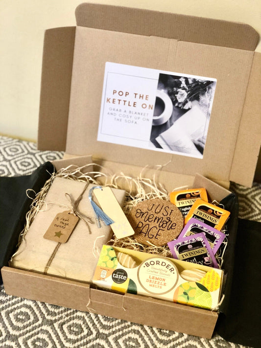 Lua Nova Mystery Book Hamper with Tea & Biscuits