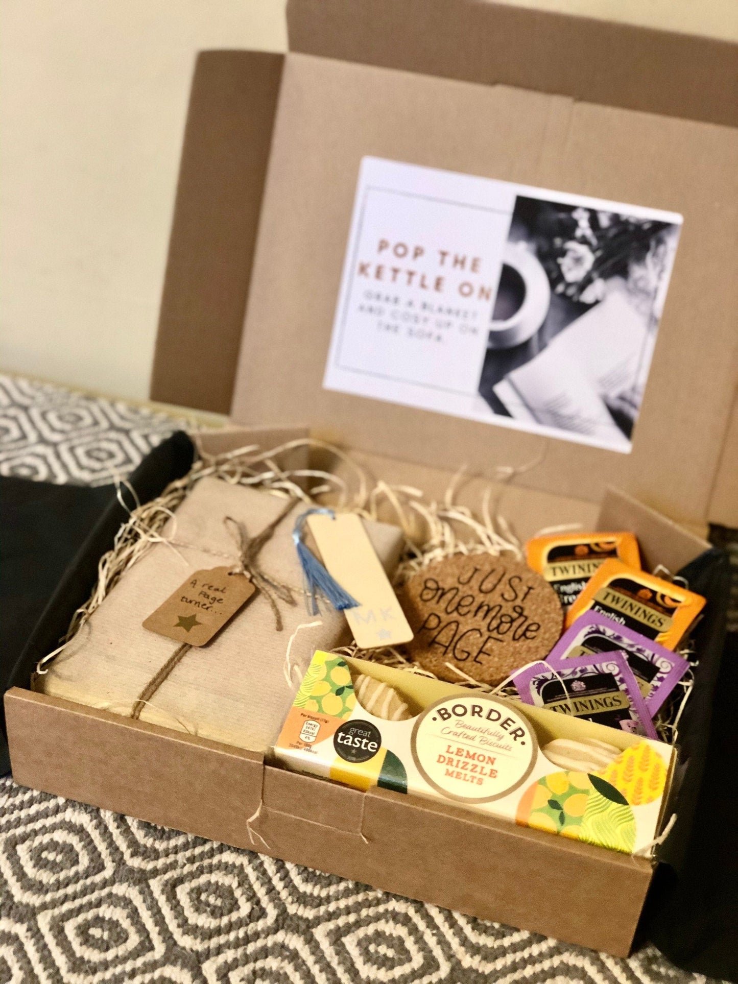 Lua Nova Mystery Book Hamper with Tea & Biscuits