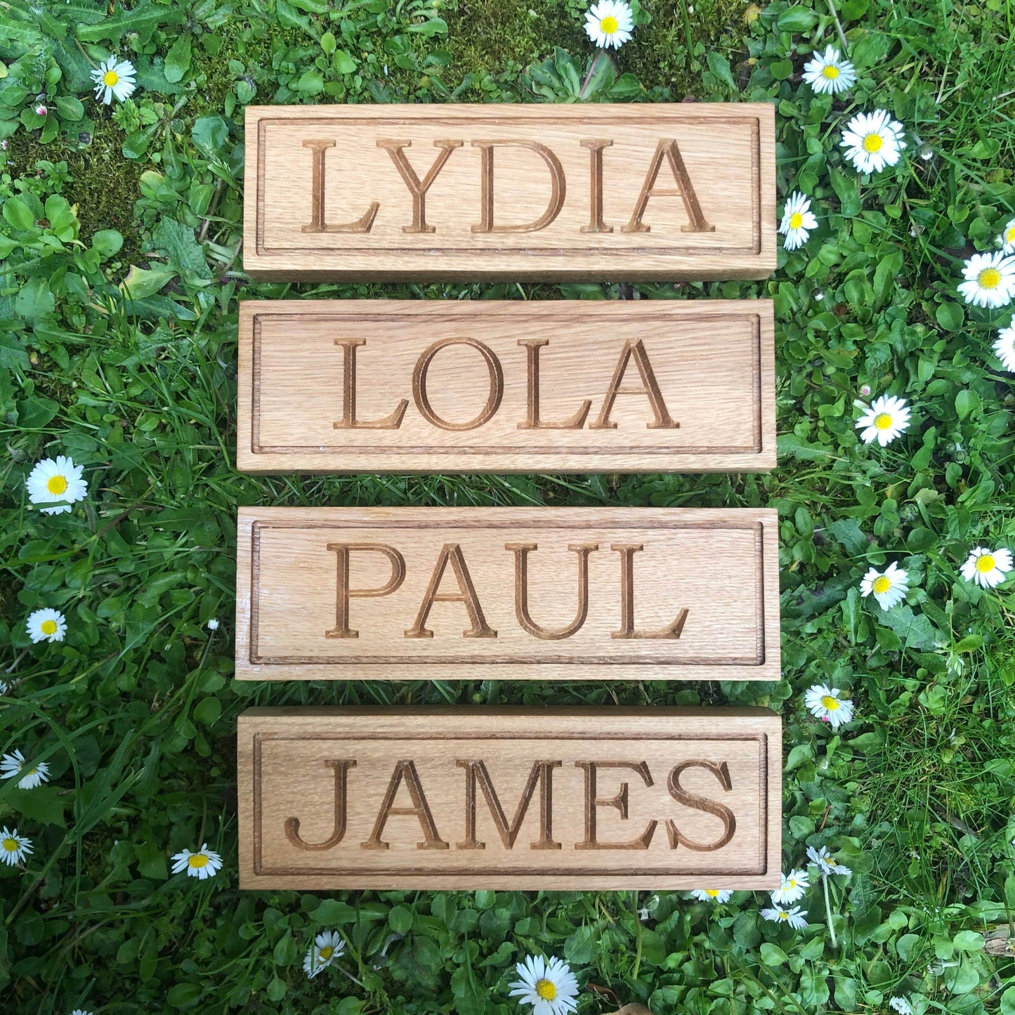 Lua Nova Oak House Name Sign - Any Text of Choice