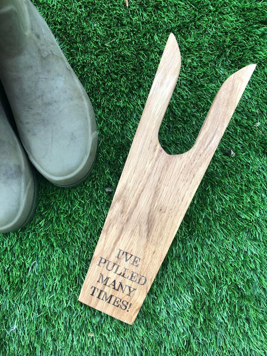 Lua Nova Oak Wood Boot Pull