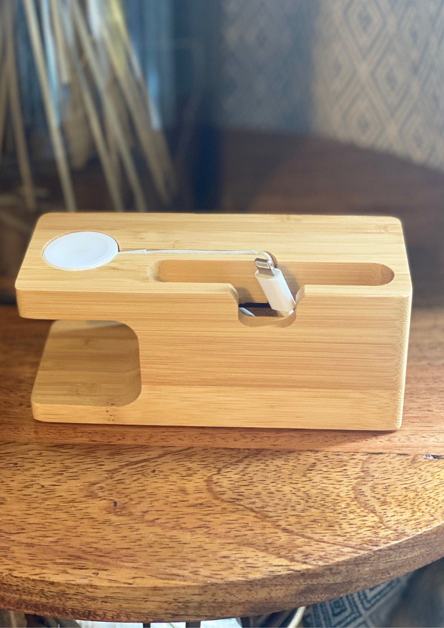 Lua Nova Charging Stations Apple Watch & Mobile Wood Charging Station - Personalised with Name