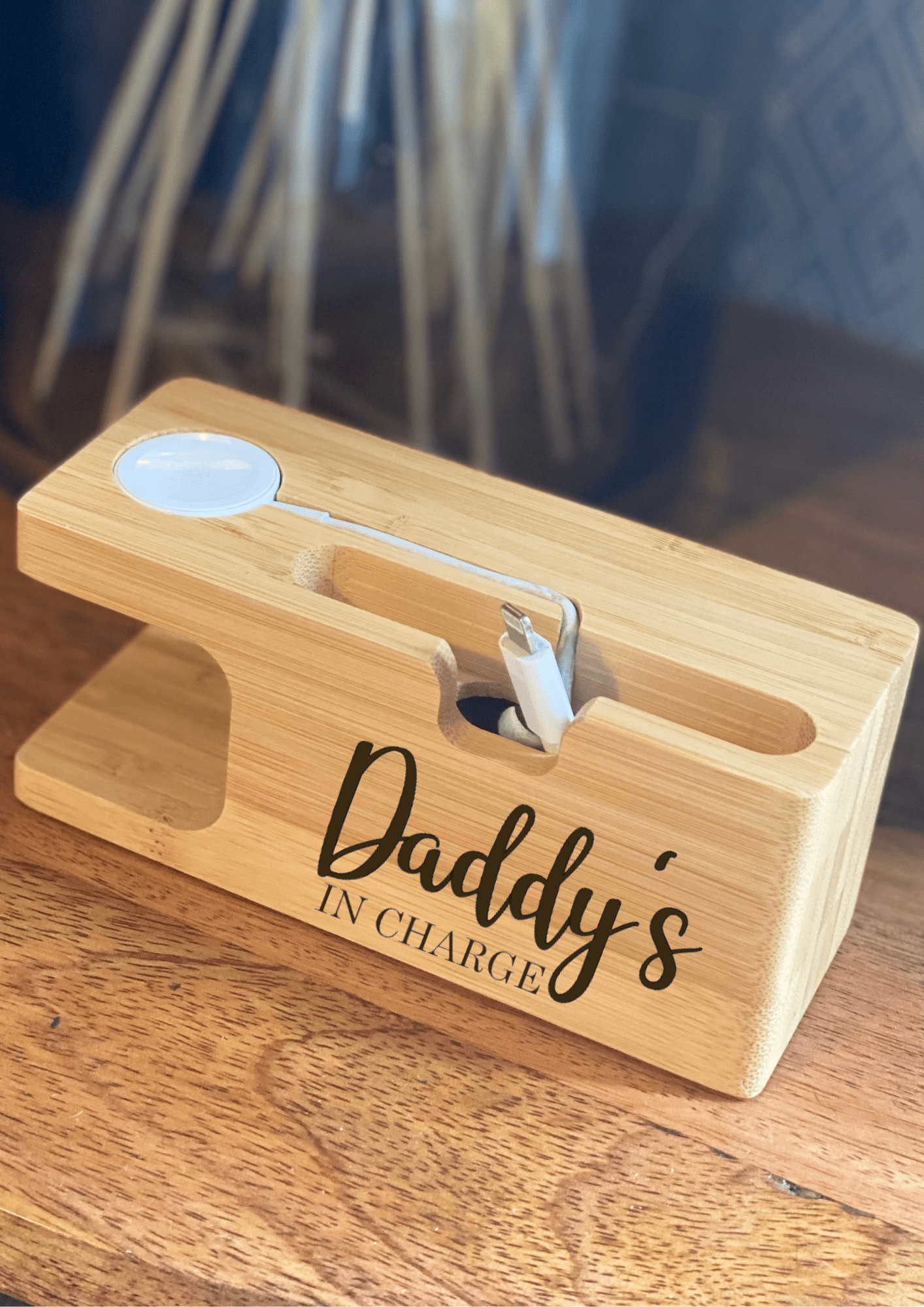 Lua Nova Charging Stations Daddy's in Charge - Apple Watch and Mobile Docking Station