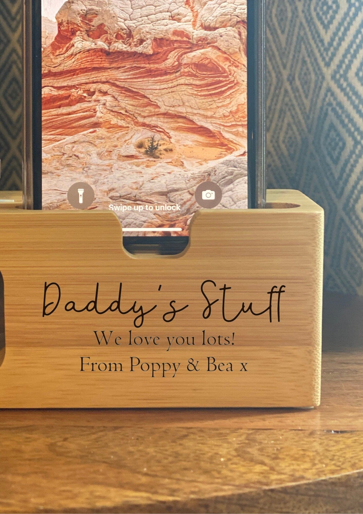 Lua Nova Charging Stations Daddy's Stuff - Apple Watch & iPhone Charging Station