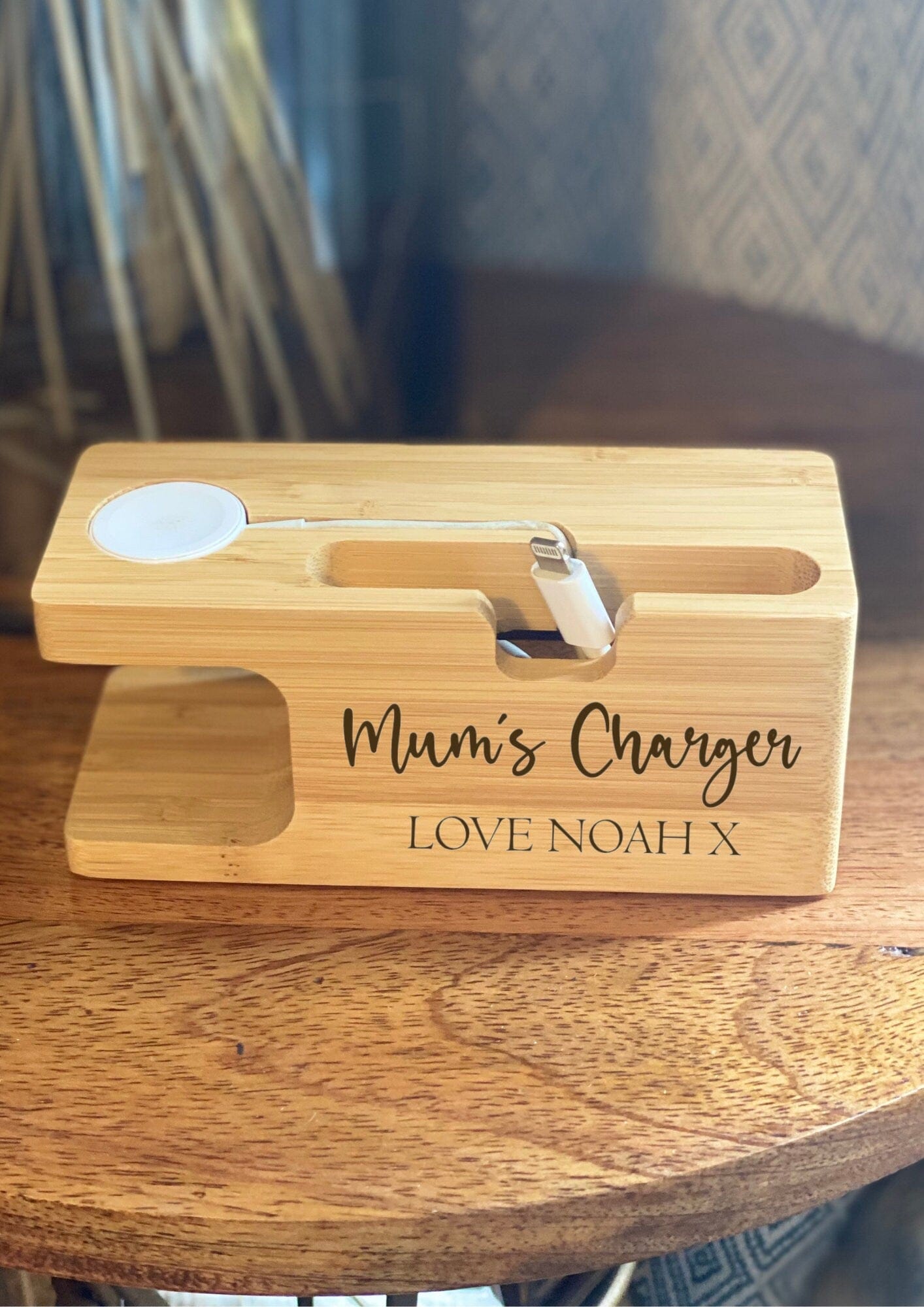 Lua Nova Charging Stations Mum's Charger - Bamboo Apple Watch & Mobile iPhone Charging Station