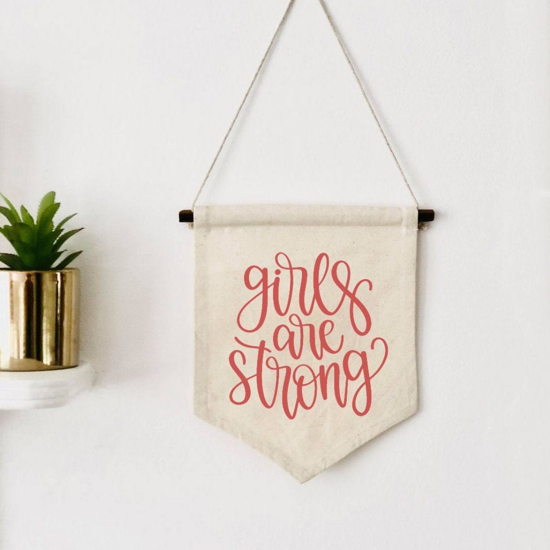 Lua Nova Children's Banners Rose Gold Font ' Girls are Strong' Children's Wall Banner