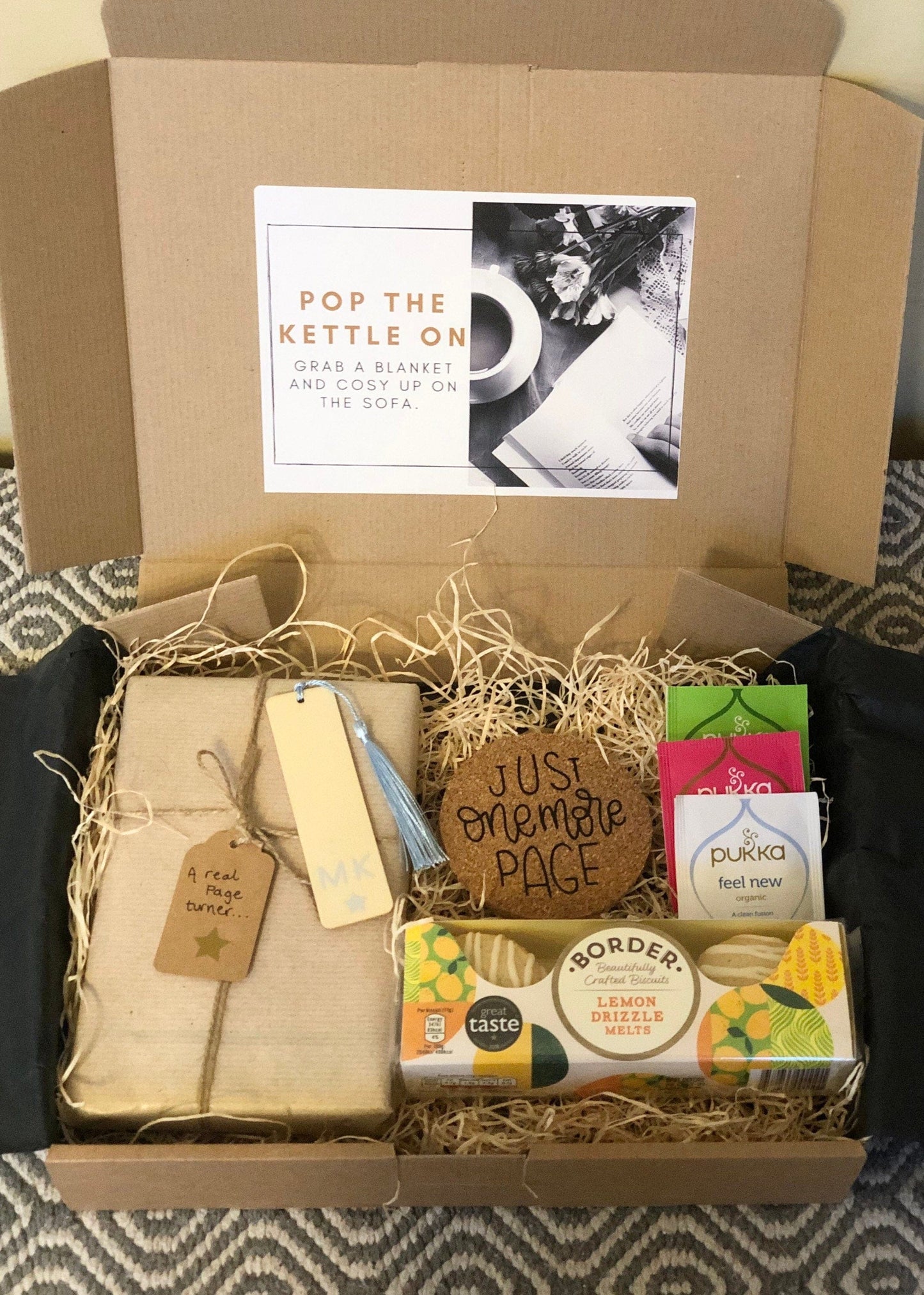 Lua Nova Mystery Book Hamper - Herbal Tea & Biscuits