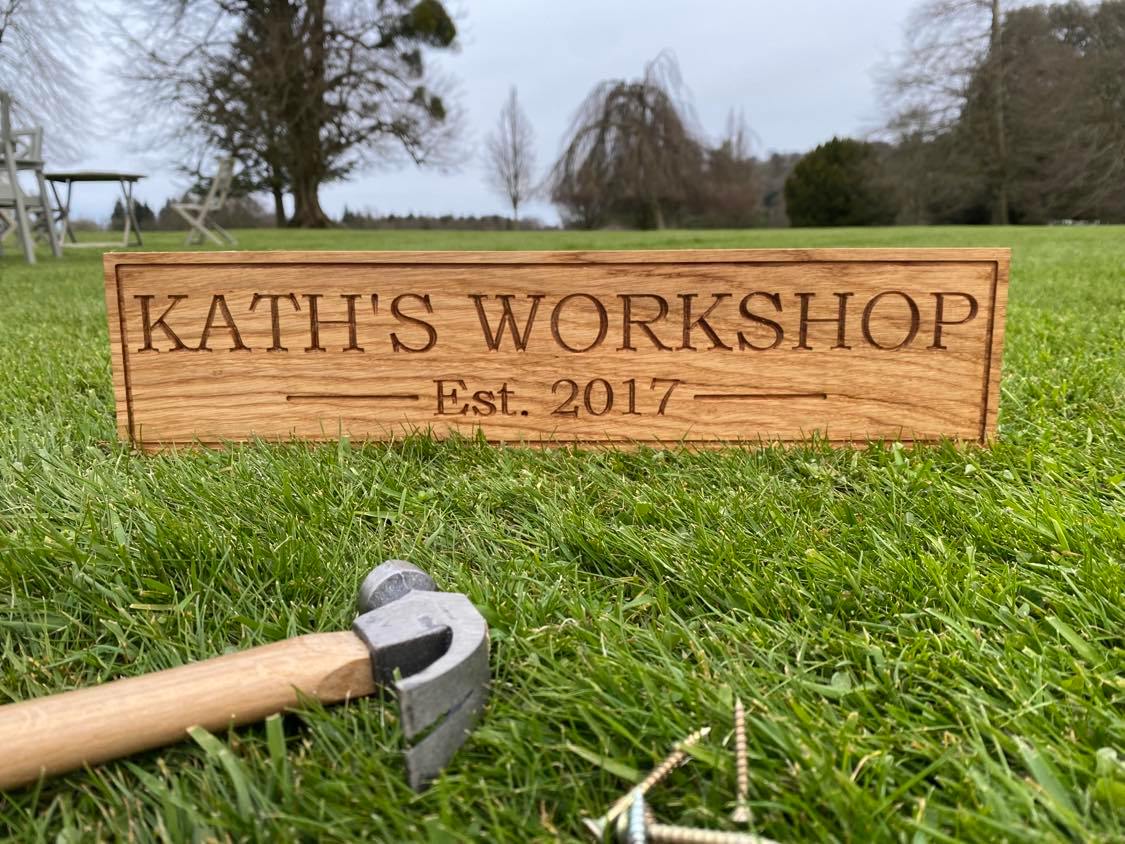 Lua Nova Oak Engraved House Name Signs - Text of Choice