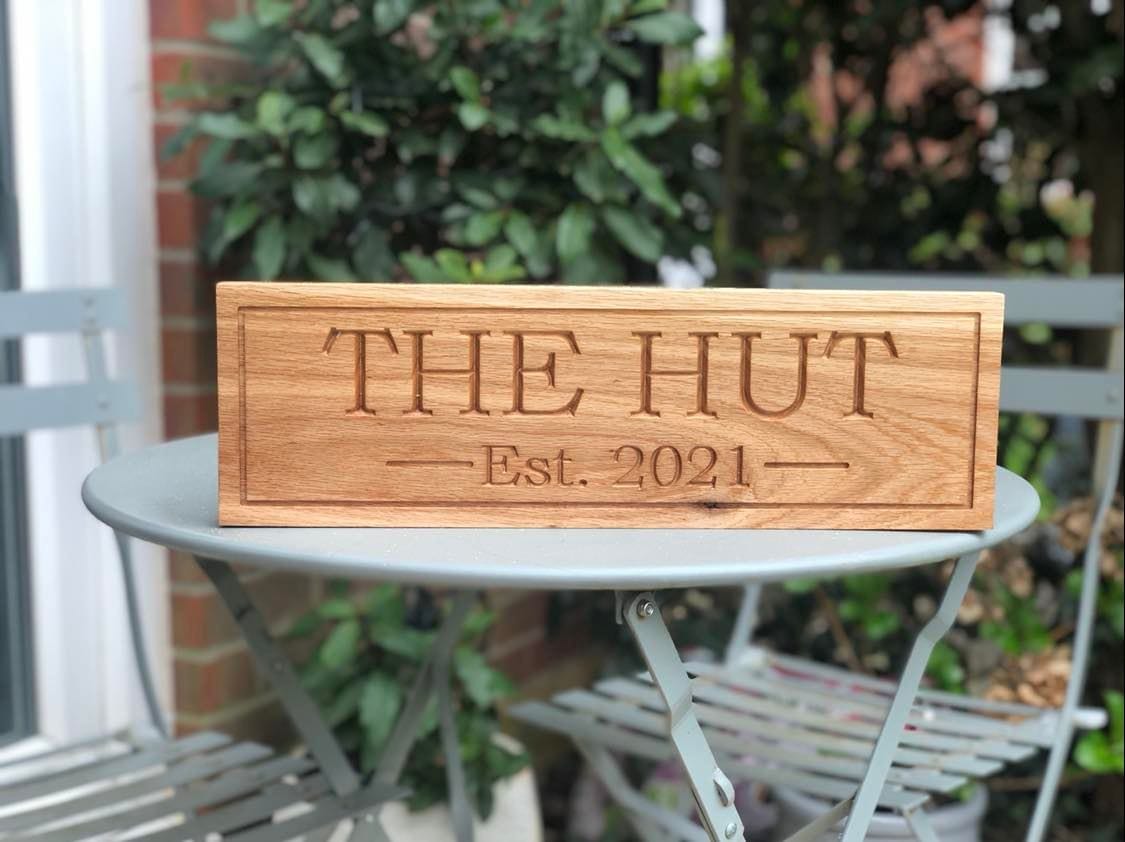 Lua Nova Oak Engraved House Name Signs - Text of Choice