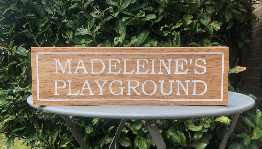 Lua Nova Oak Engraved House Name Signs - Text of Choice