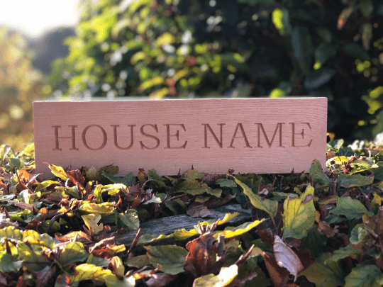 Lua Nova Oak Engraved House Name Signs - Text of Choice
